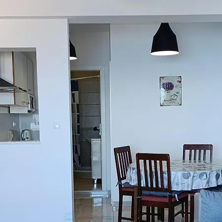 2 Bedroom Amazing In Podgora (Split-Dalmatia)